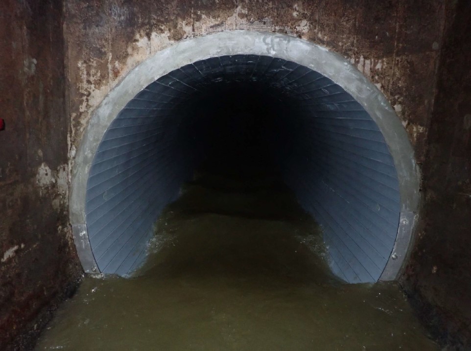 公共下水道工事管路更生工法